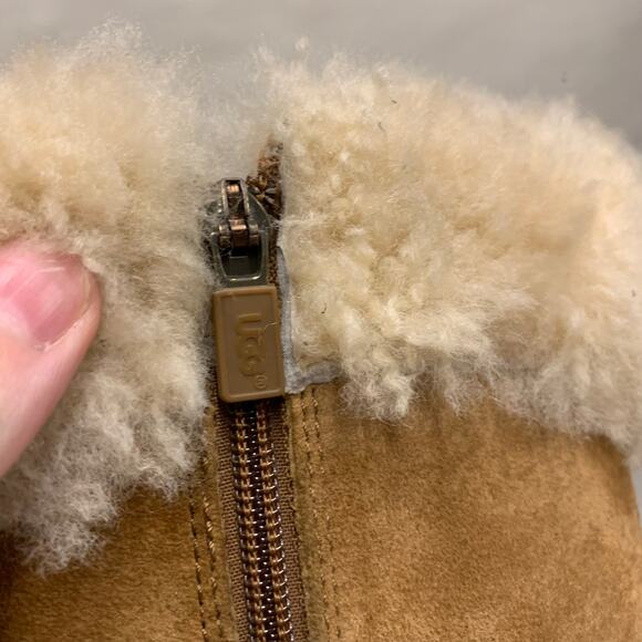 Y2K Ugg Boots Tall Midcalf Shoe Charms Plumdale Genuine Shearling Chestnut Tan - Picture 4 of 10